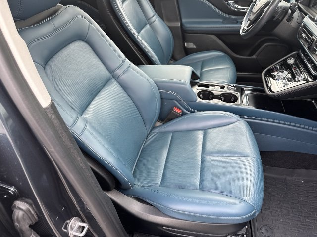 Used 2021 Blue Lincoln Reserve image 28