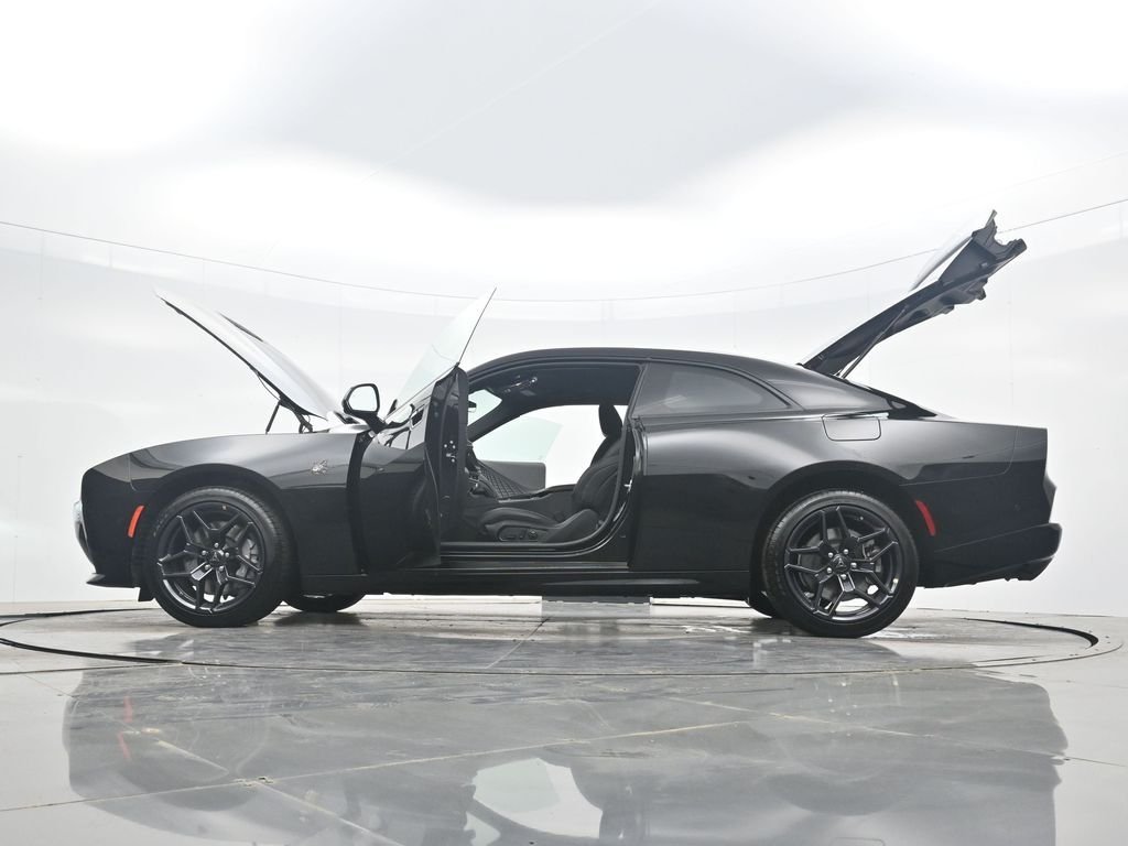 New 2026 Diamond Black Crystal Pearlcoat Dodge Scat Pack image 47