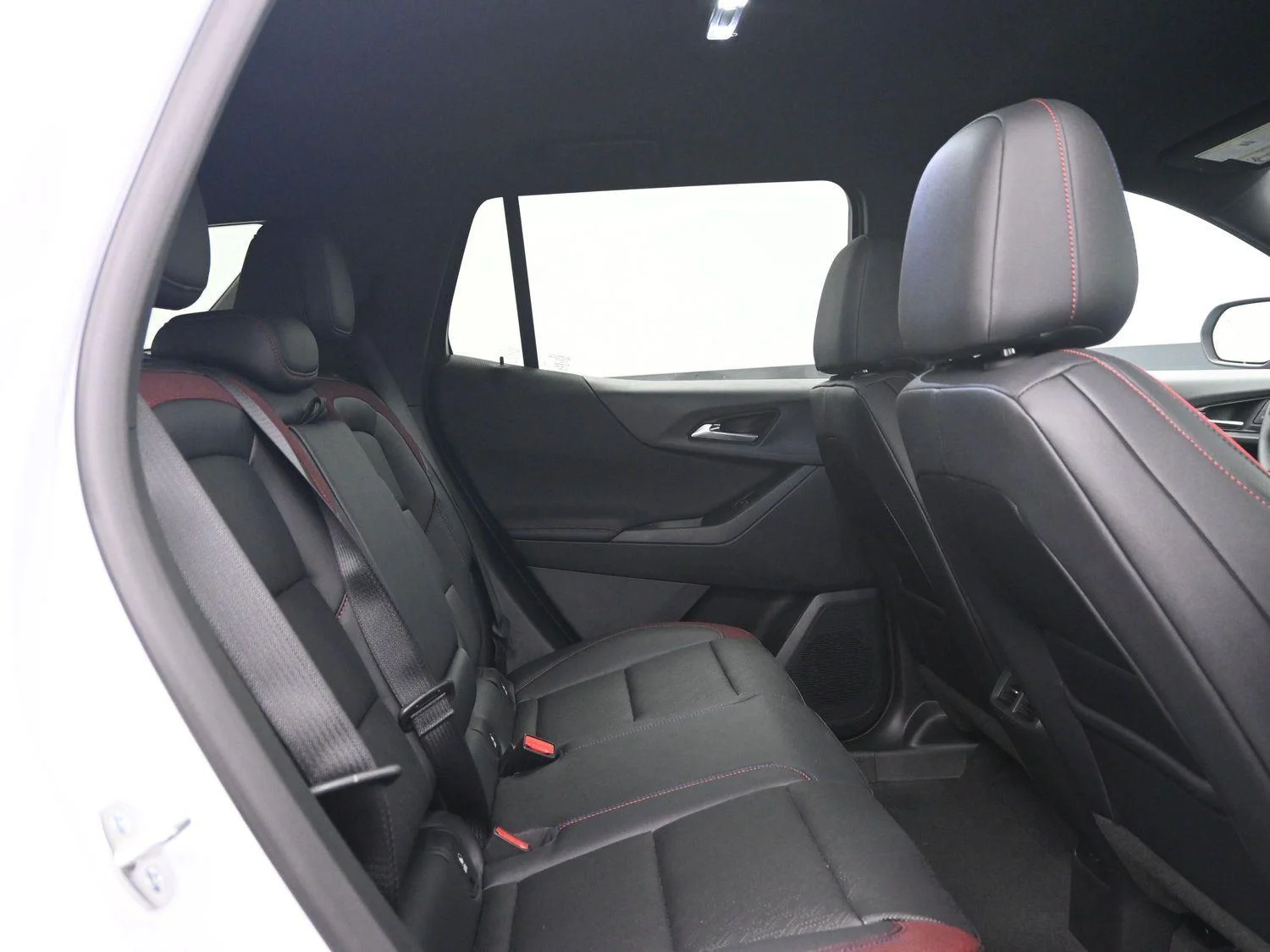 2026 Chevrolet Equinox RS - Photo 13