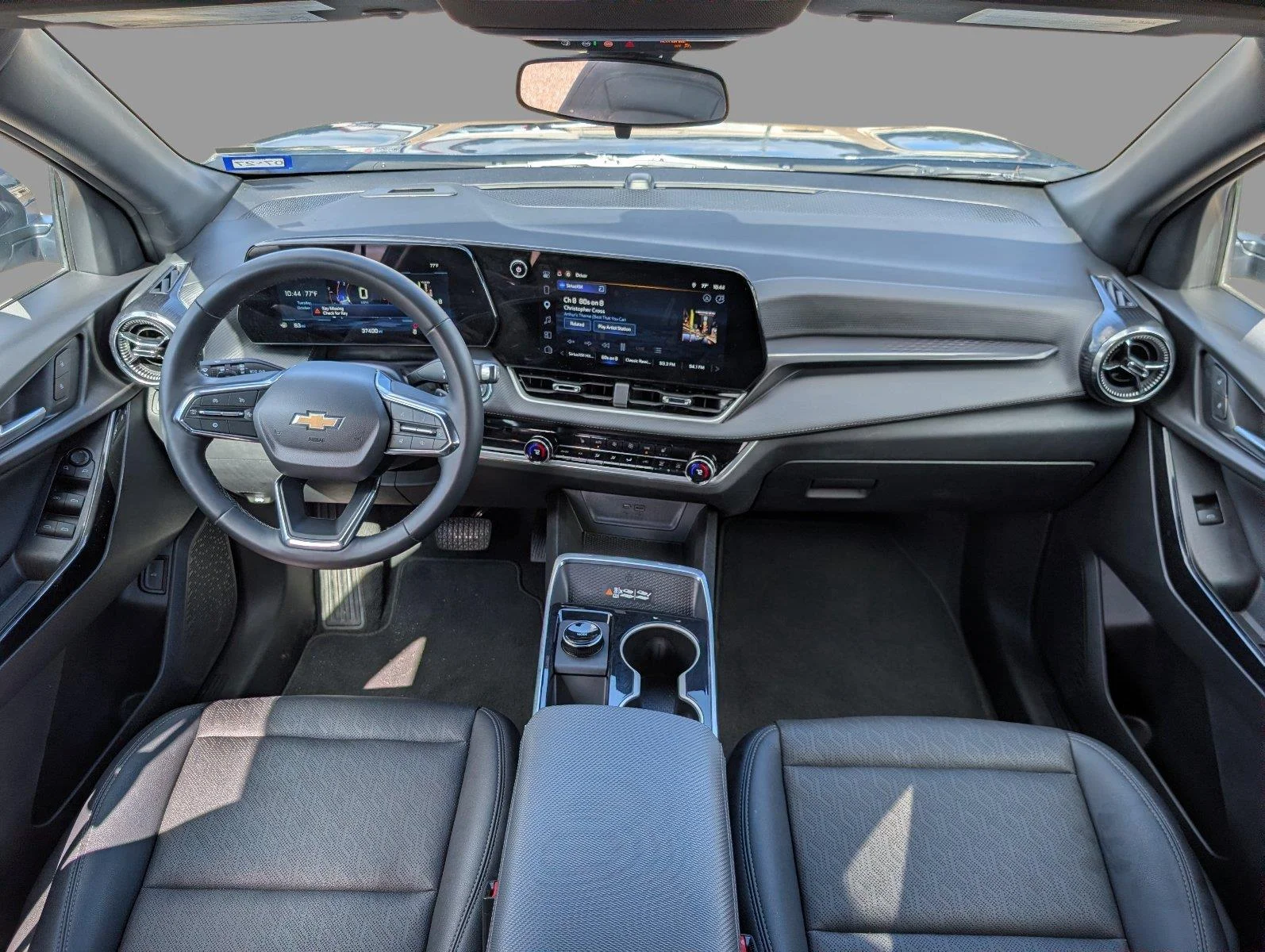 Used 2026 Lakeshore Blue Metallic Chevrolet LT image 22