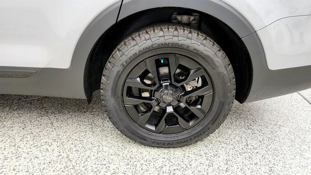 Used 2025 Gravity Gray Kia SX-Prestige X-Pro AWD image 9