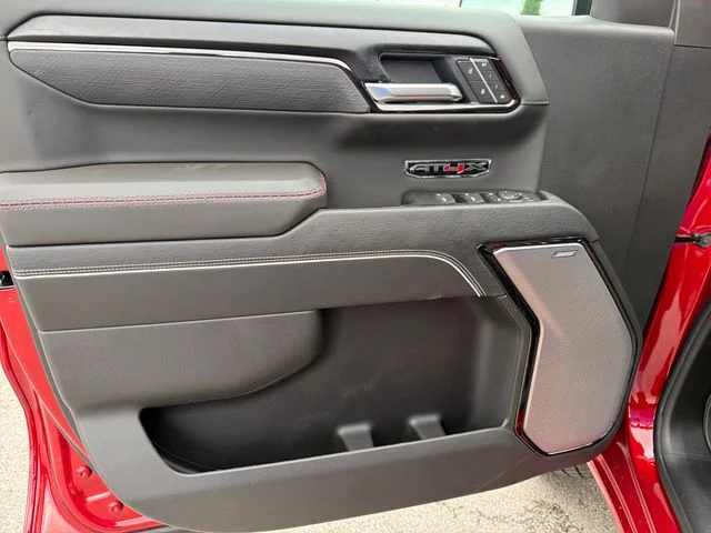 2026 GMC Sierra 1500 AT4X - Photo 17