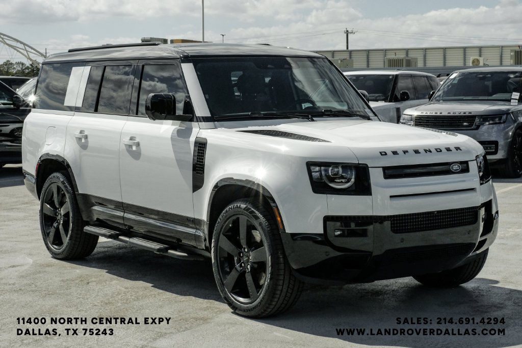 Used 2026 Fuji White Land Rover V8 image 6