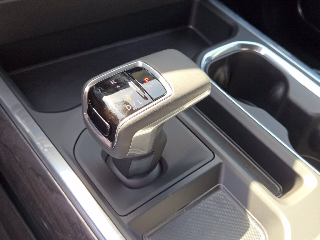 2026 Chevrolet Silverado 1500 LTZ - Photo 15