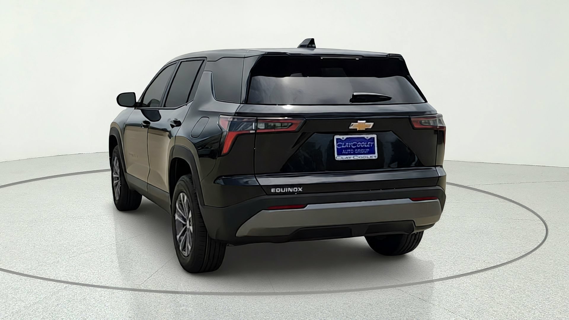 2027 Chevrolet Equinox LT - Photo 6