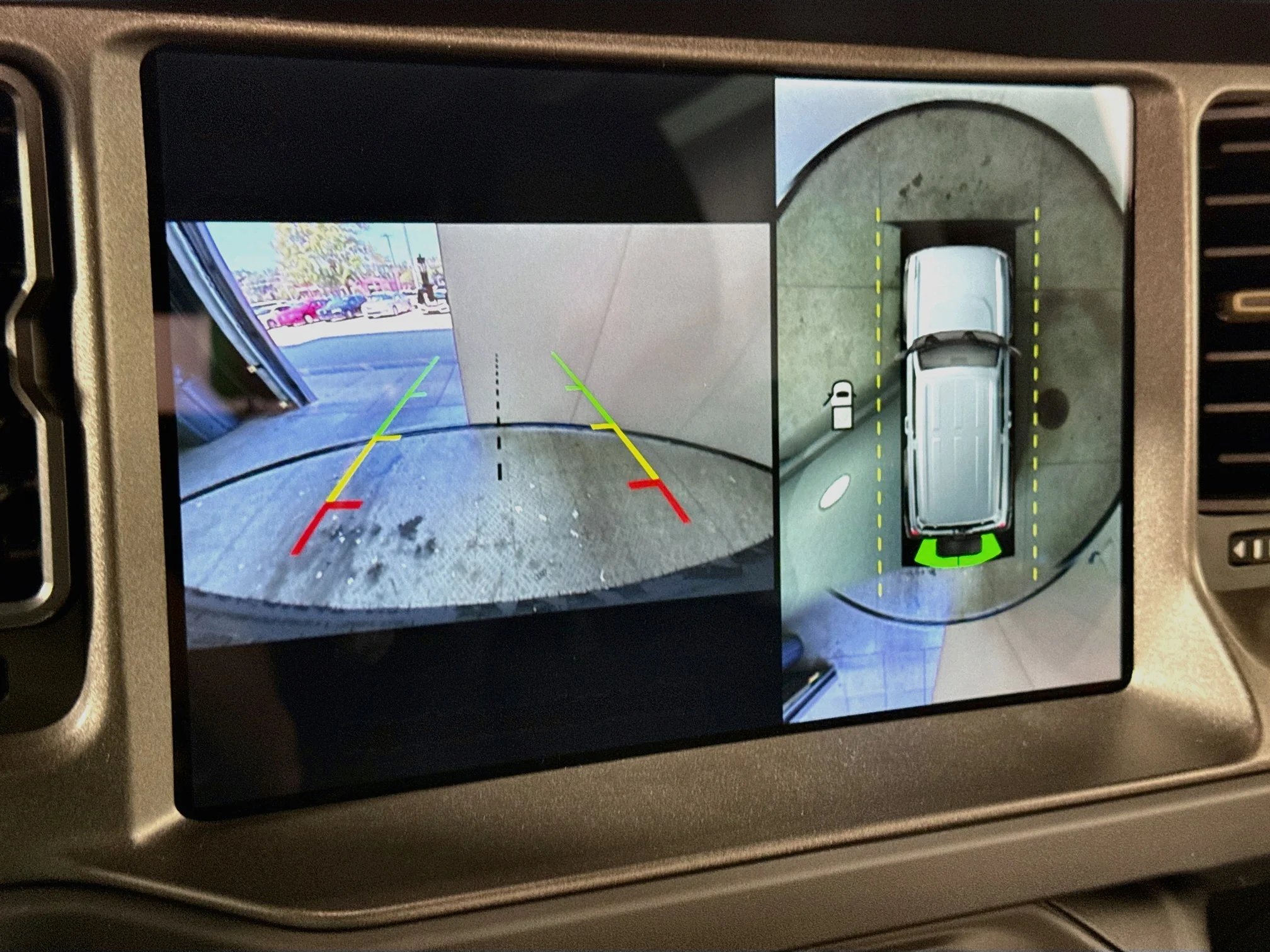 New 2025 Carbonized Gray Metallic Ford Badlands® image 14