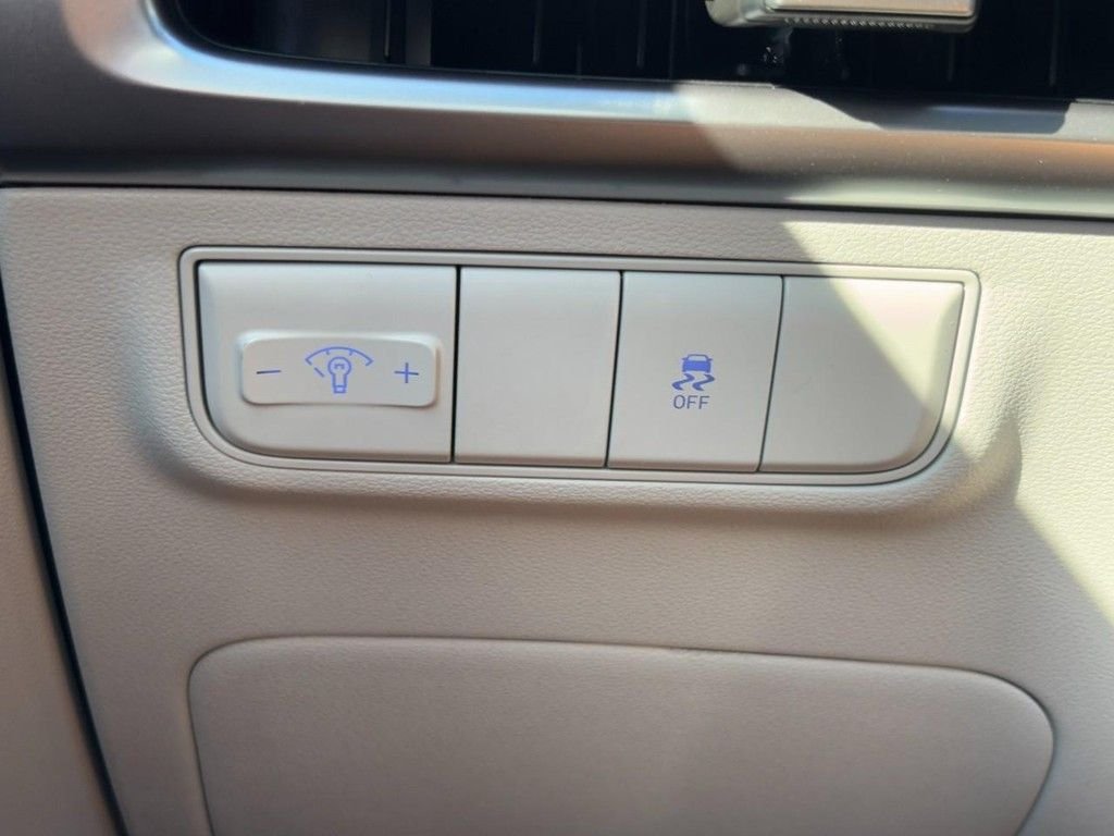 2026 Hyundai Tucson SE - Photo 11