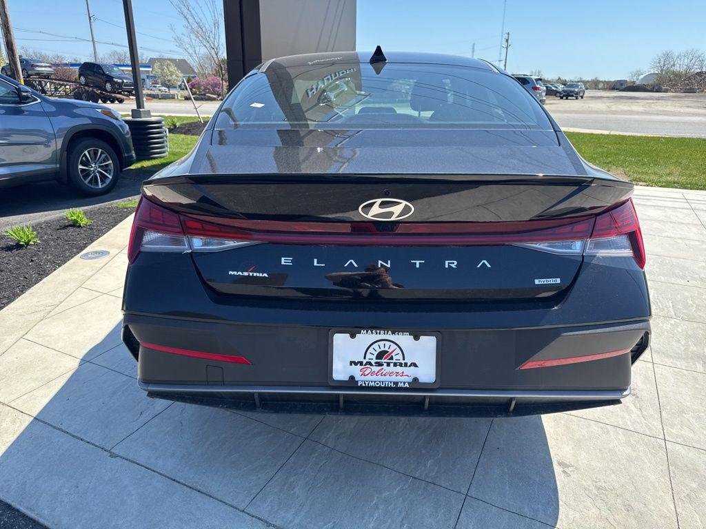 New 2026 Black Hyundai SEL Sport image 6