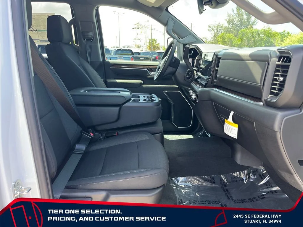 New 2026 Summit White GMC SLE image 19