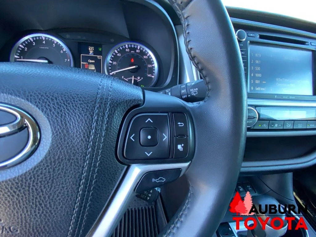 Used 2016 Midnight Black Metallic Toyota Limited image 46