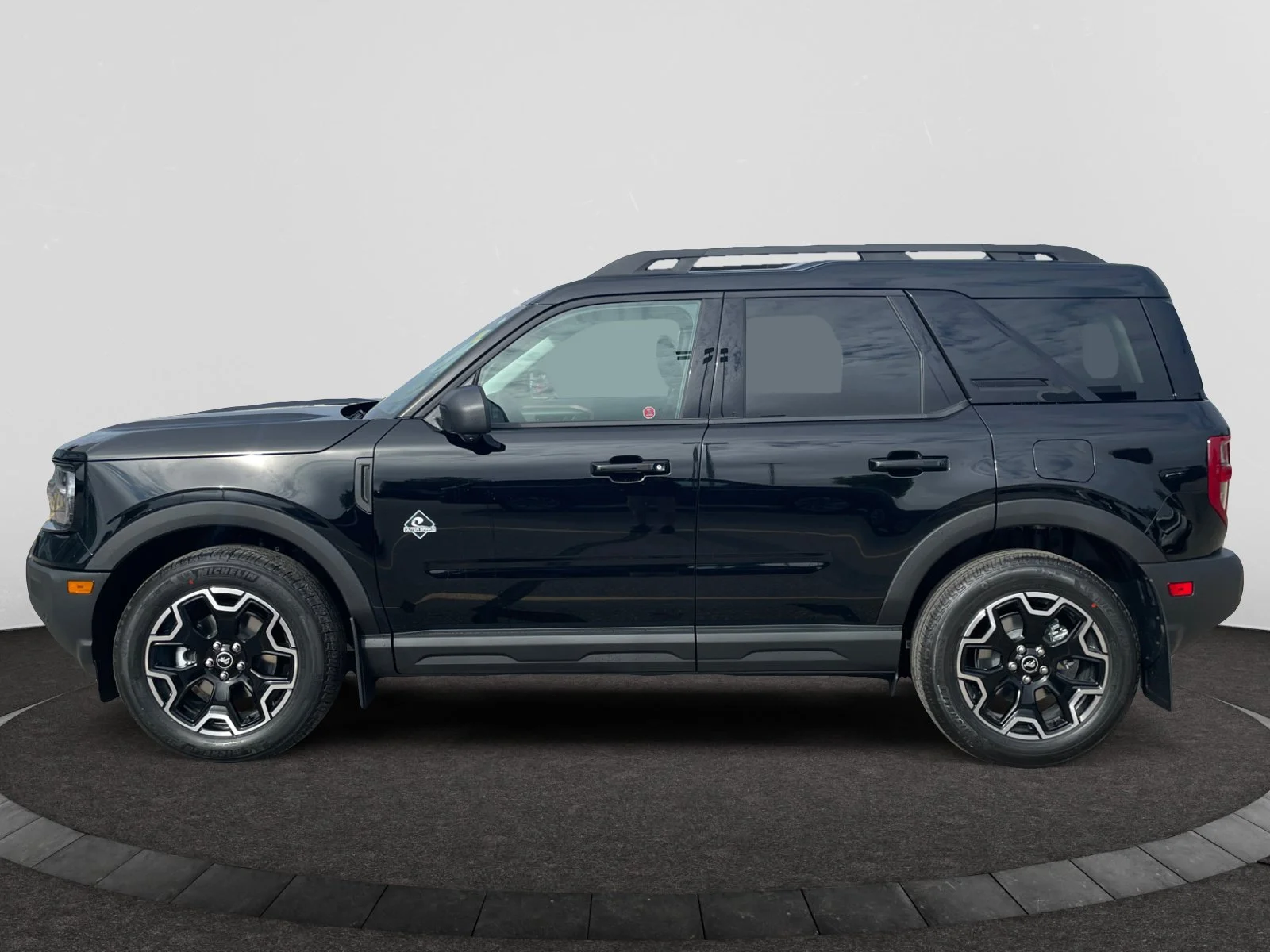 New 2026 Shadow Black Ford Outer Banks image 2