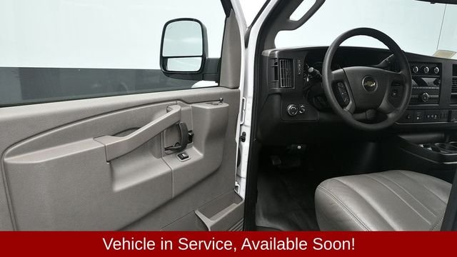 Used 2024 White Chevrolet LS image 19
