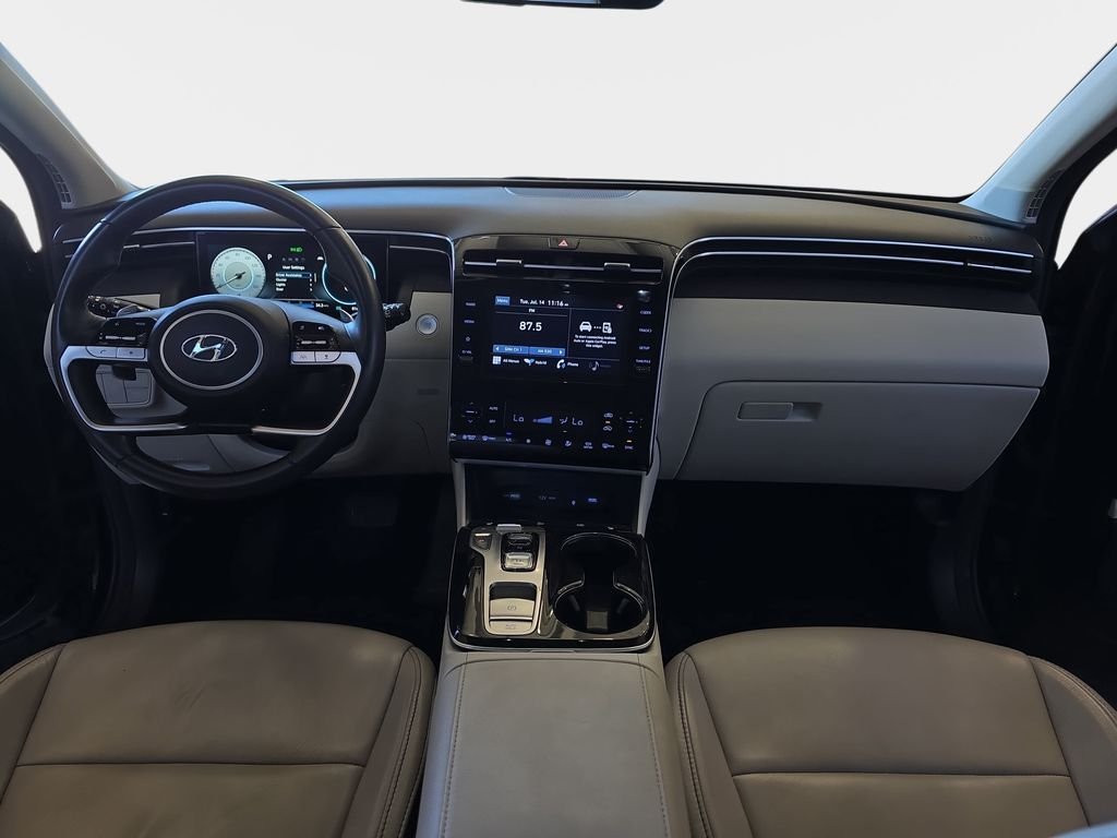 Used 2022 Black Hyundai SEL Convenience image 10