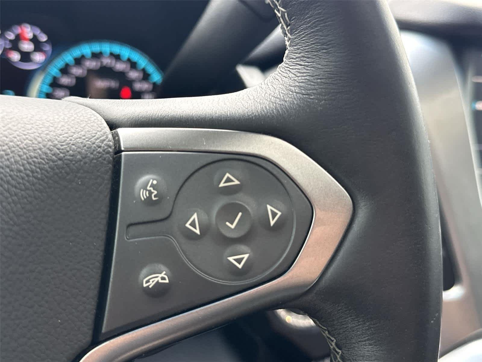 Used 2017 BLACK Chevrolet Premier image 24