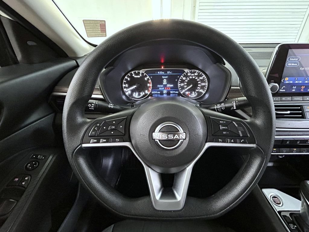 2024 Nissan Altima SV - Photo 12