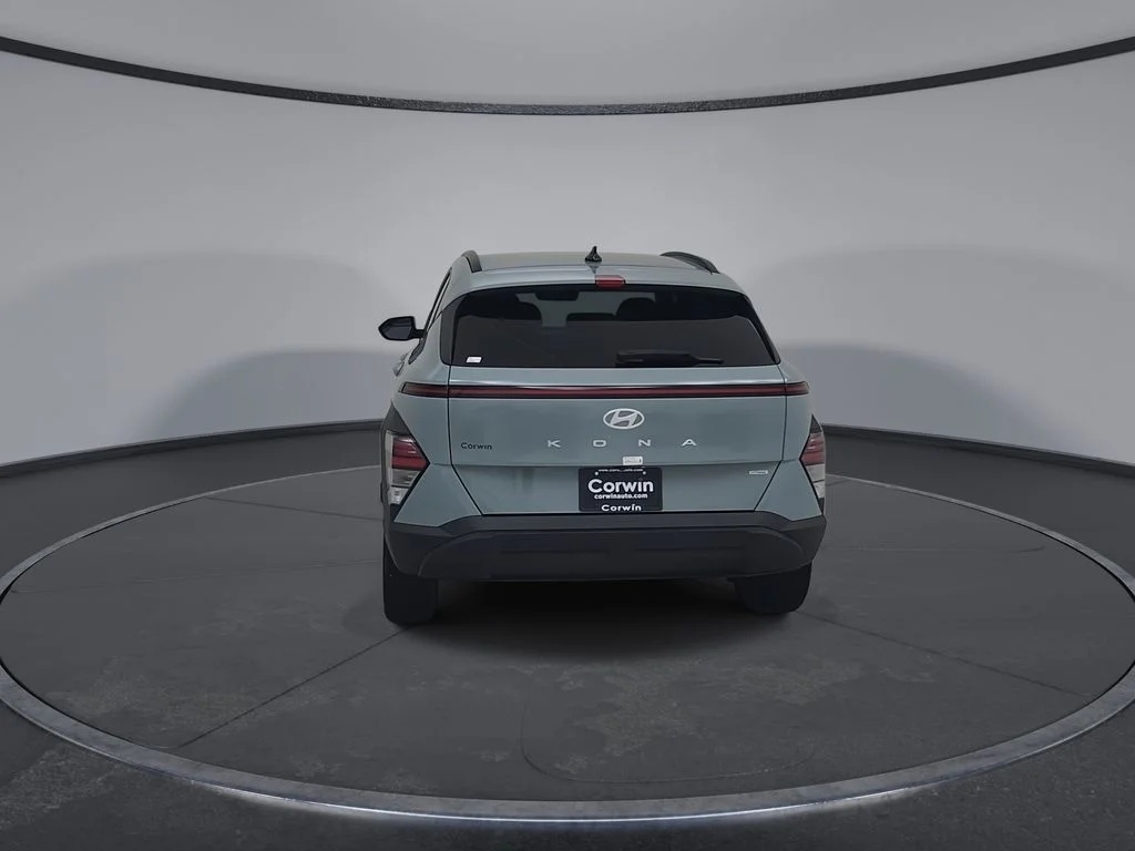 Used 2025 Green Hyundai SEL image 14
