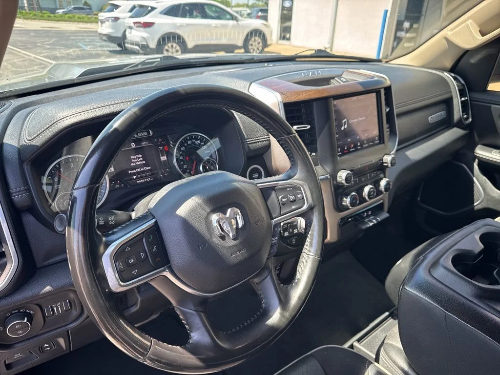Used 2021 Silver Ram Laramie image 11