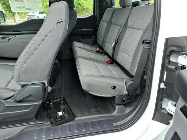 New 2026 Oxford White Ford XL image 21