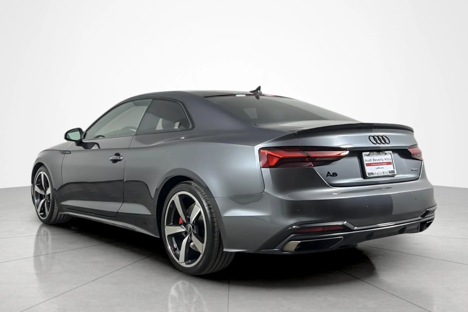Used 2023 Daytona Gray Pearl Effect Audi S line Premium Plus 45 TFSI quattro image 3