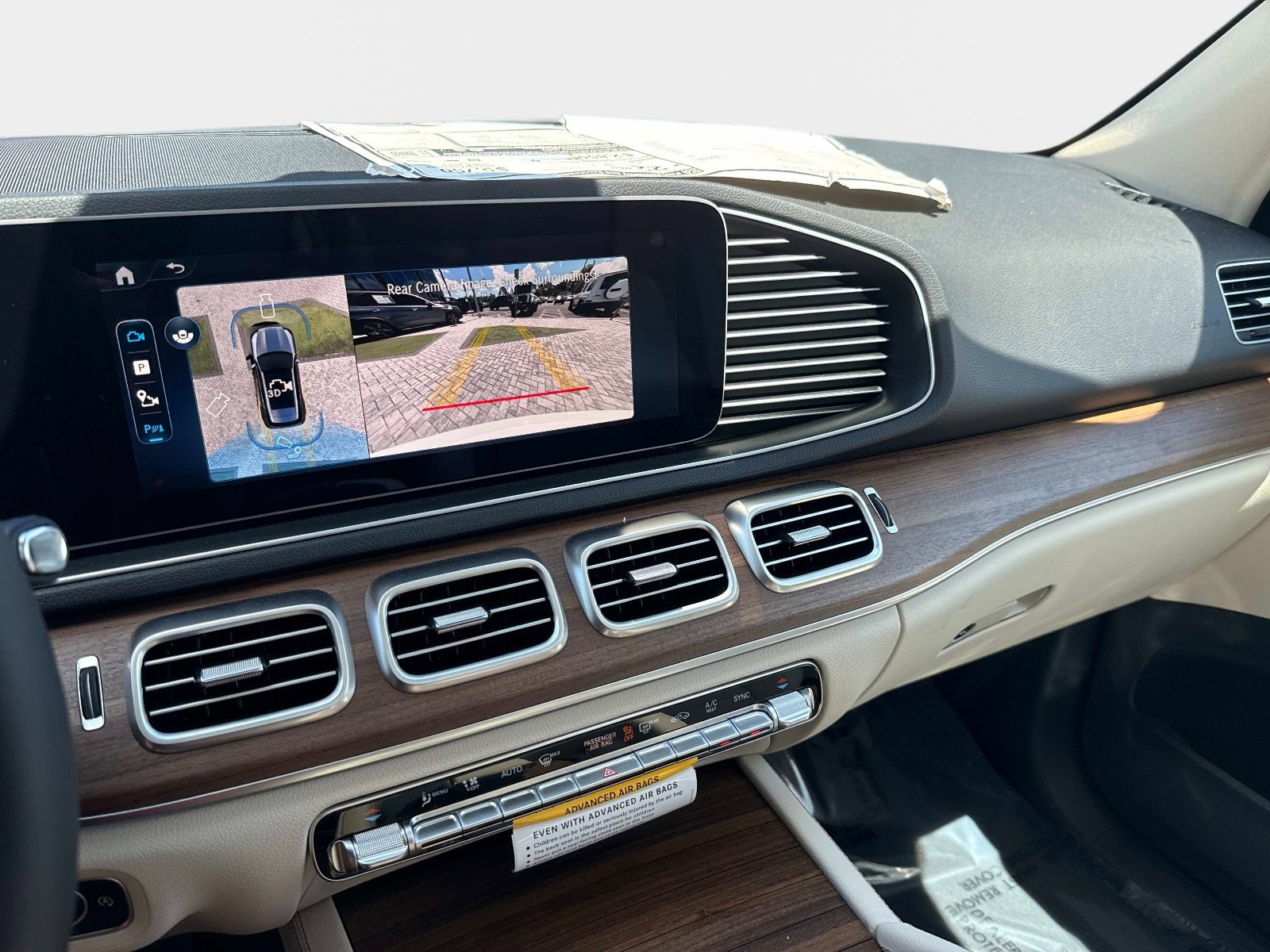 New 2026 Polar White Mercedes-Benz 350 4MATIC® SUV image 26
