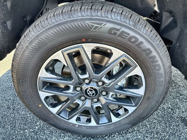 2026 Toyota Tundra Limited - Photo 19