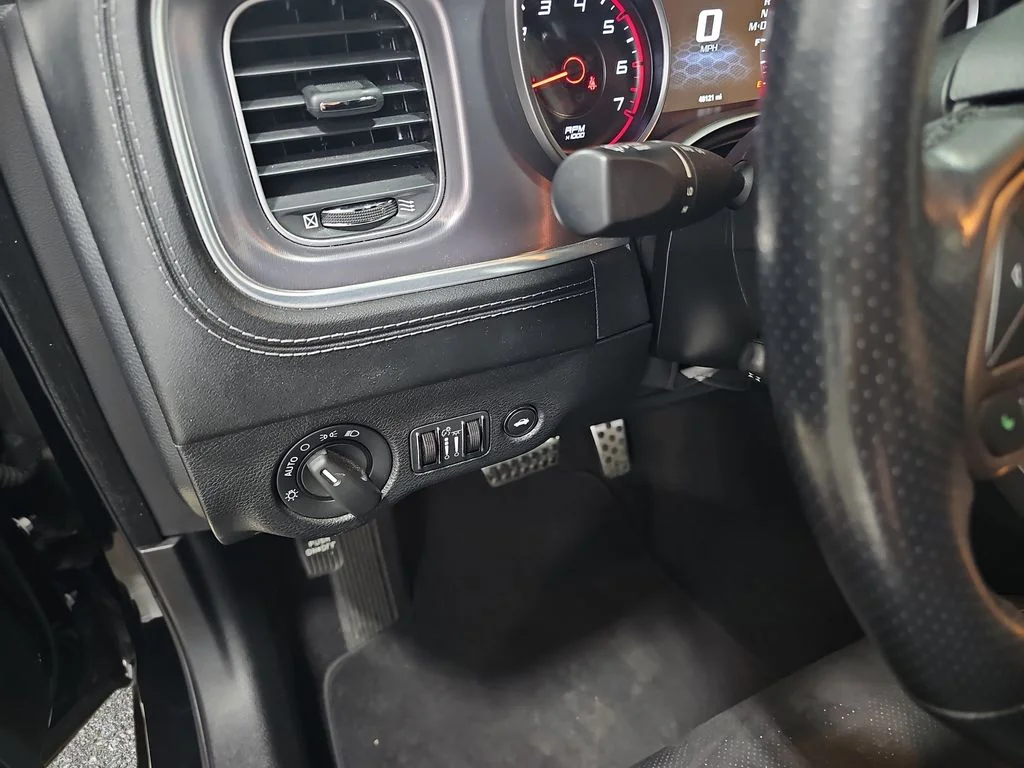 Used 2021 Black Dodge R/T Scat Pack Widebody image 28