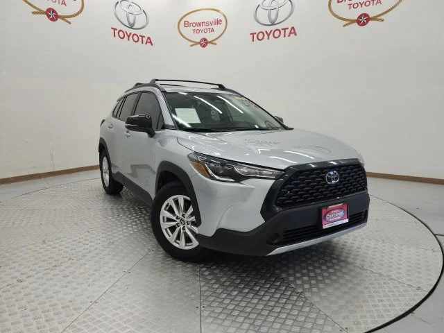2025 Toyota Corolla Cross LE