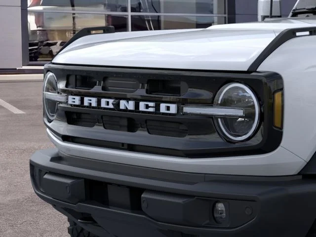 New 2025 White Ford Outer Banks image 19
