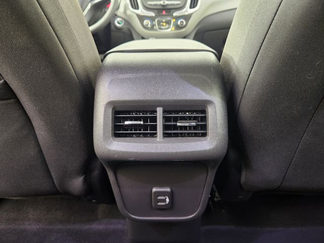 Used 2021 White Chevrolet LS image 17