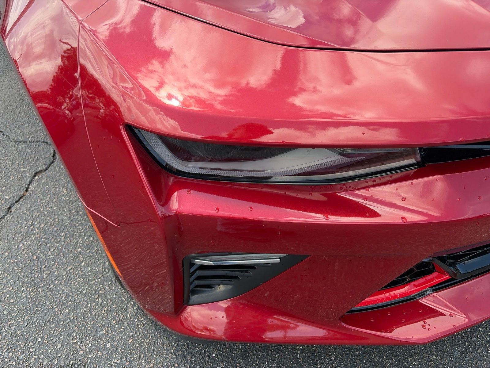 Used 2018 Red Chevrolet SS image 15