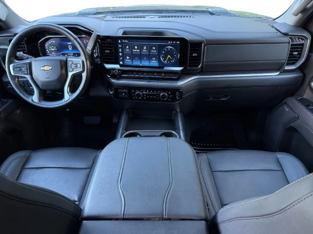 Used 2025 Black Chevrolet LTZ image 11