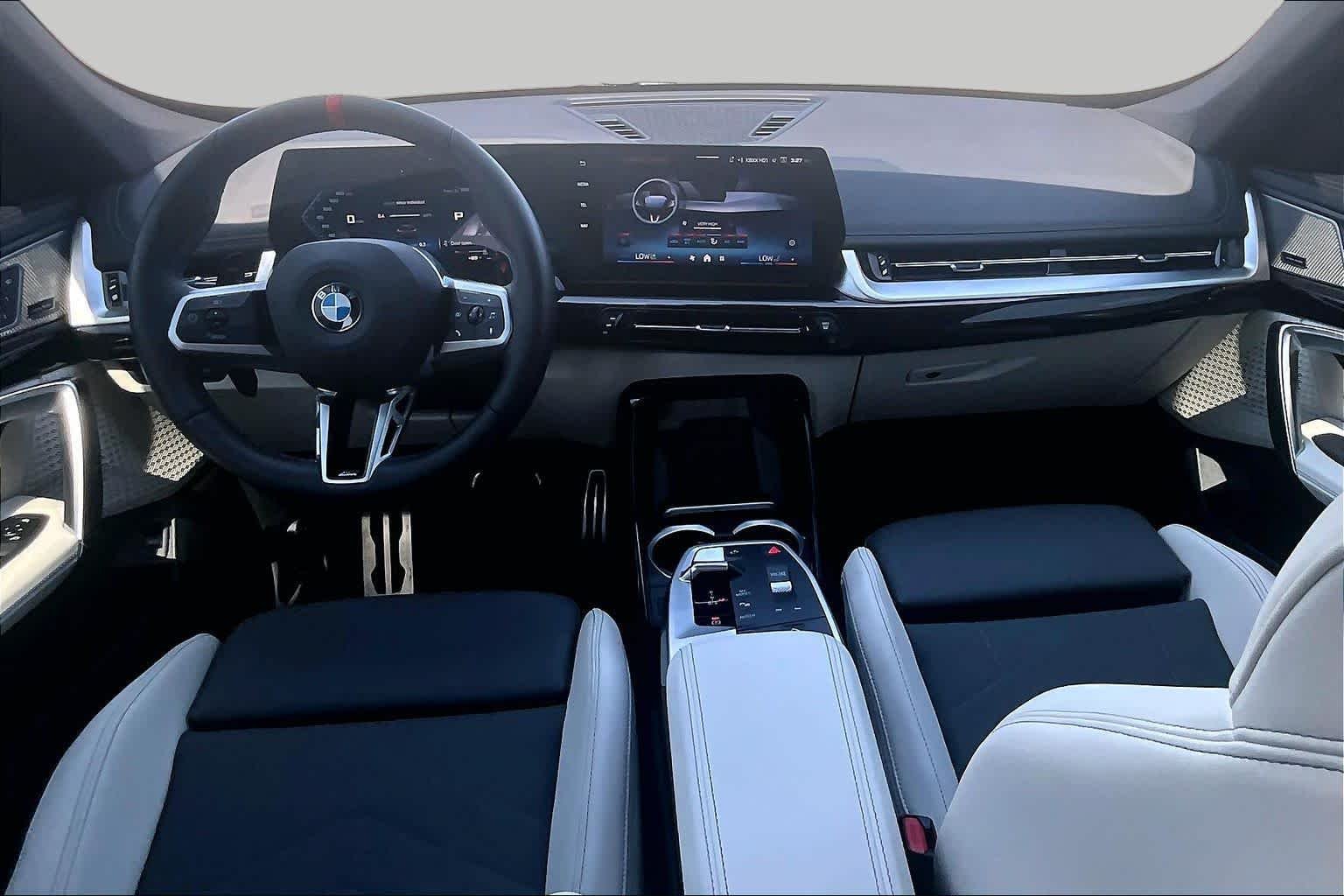 Used 2026 Black Sapphire Metallic BMW M35i image 14