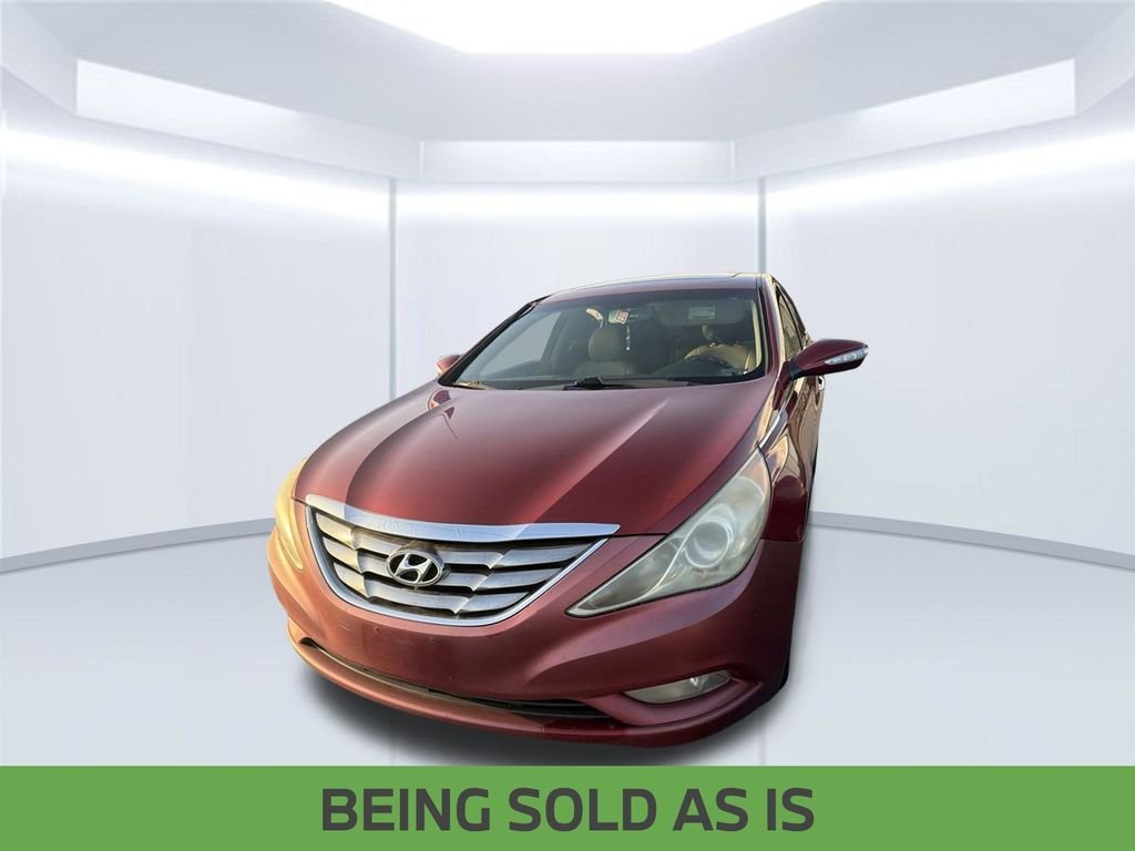 Used 2011 Red Hyundai Limited image 4