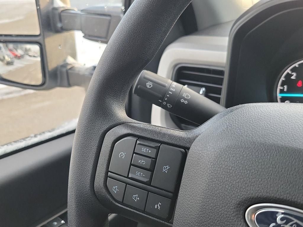 New 2026 Oxford White Ford F-250® XL image 17