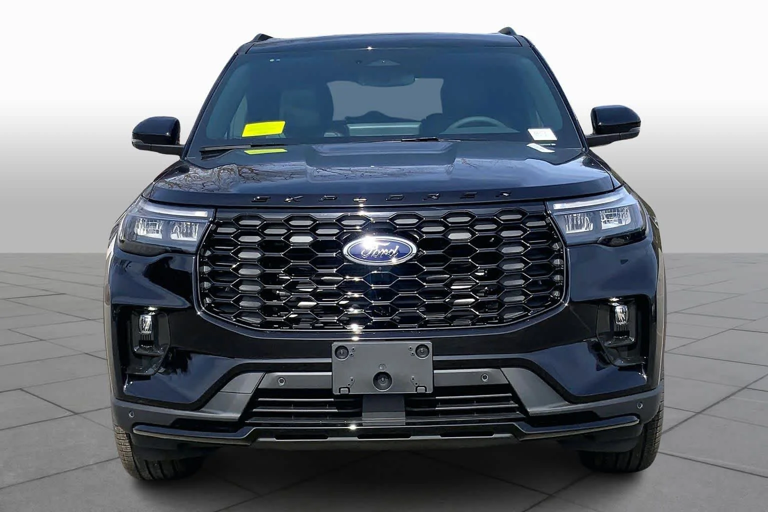 New 2026 Agate Black Metallic Ford ST-Line image 2
