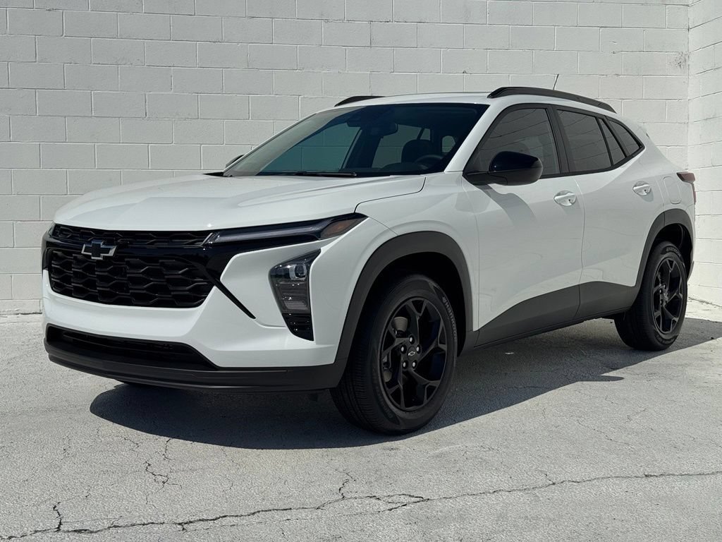2026 Chevrolet Trax LT - Photo 9