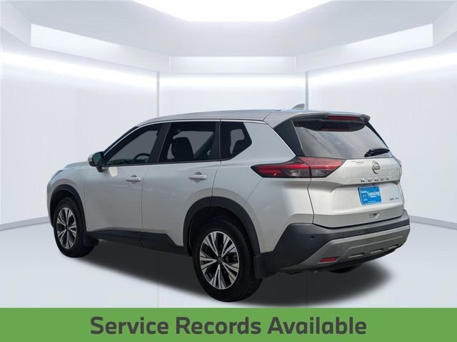 Used 2023 Silver Nissan SV image 4