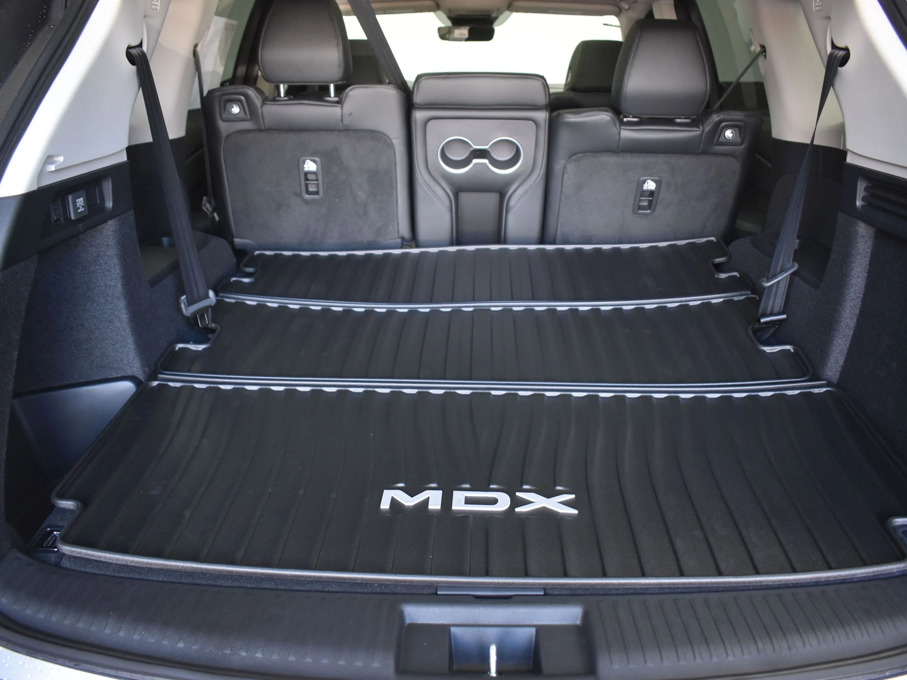 New 2026 Solar Silver Metallic Acura 4MDX image 24