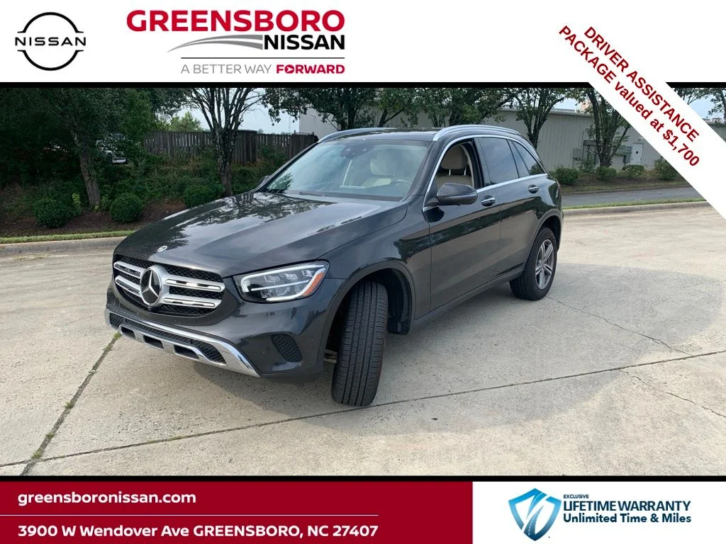 Used 2022 Gray Mercedes-Benz GLC 300 image 1
