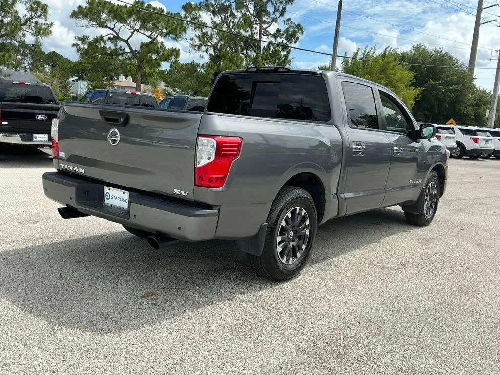 Used 2021 Gray Nissan SV image 12