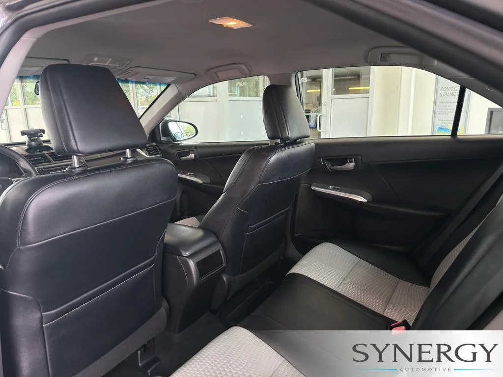 Used 2014 Magnetic Gray Metallic Toyota SE image 22