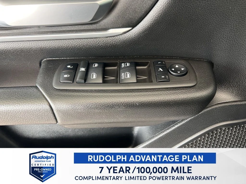 Used 2022 Silver Ram Big Horn/Lone Star image 30