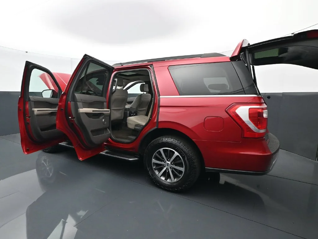 Used 2020 Red Metallic Ford XLT image 31