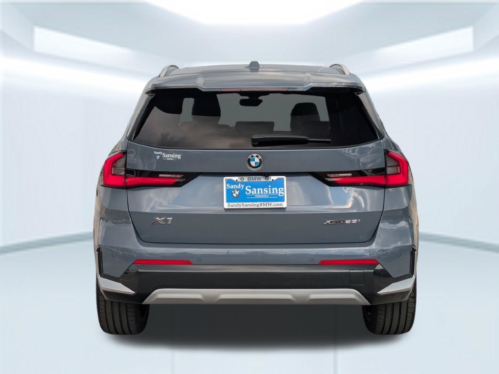 New 2027 Storm Bay Metallic BMW xDrive28i image 4