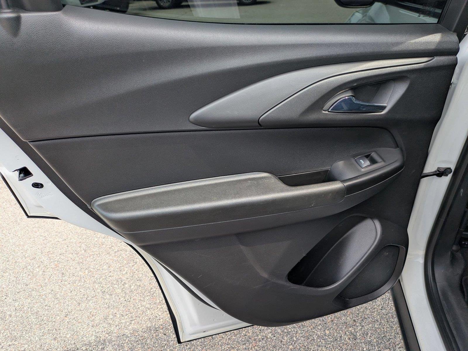 Used 2021 Iridescent Pearl Tricoat Chevrolet LS image 24