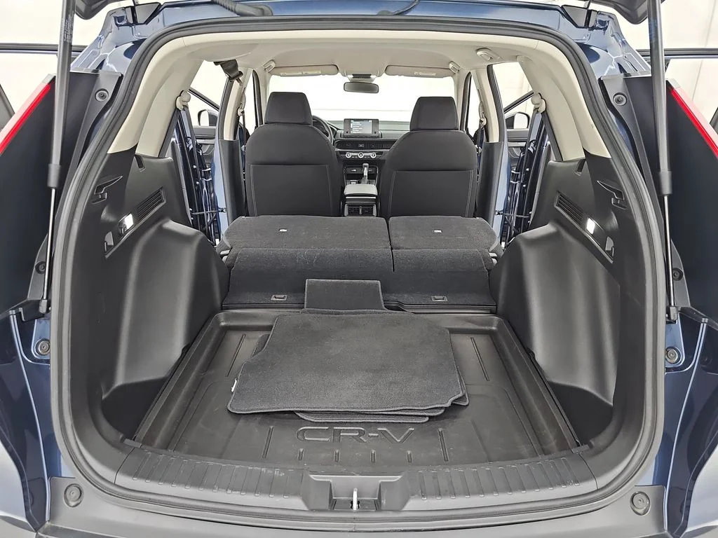 2023 Honda CR-V LX - Photo 18