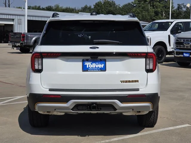 New 2026 Star White Metallic Tri-Coat Ford Tremor® image 8