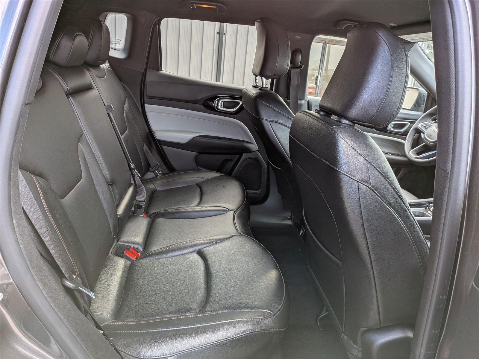 Used 2024 Black Clearcoat Jeep Limited image 34