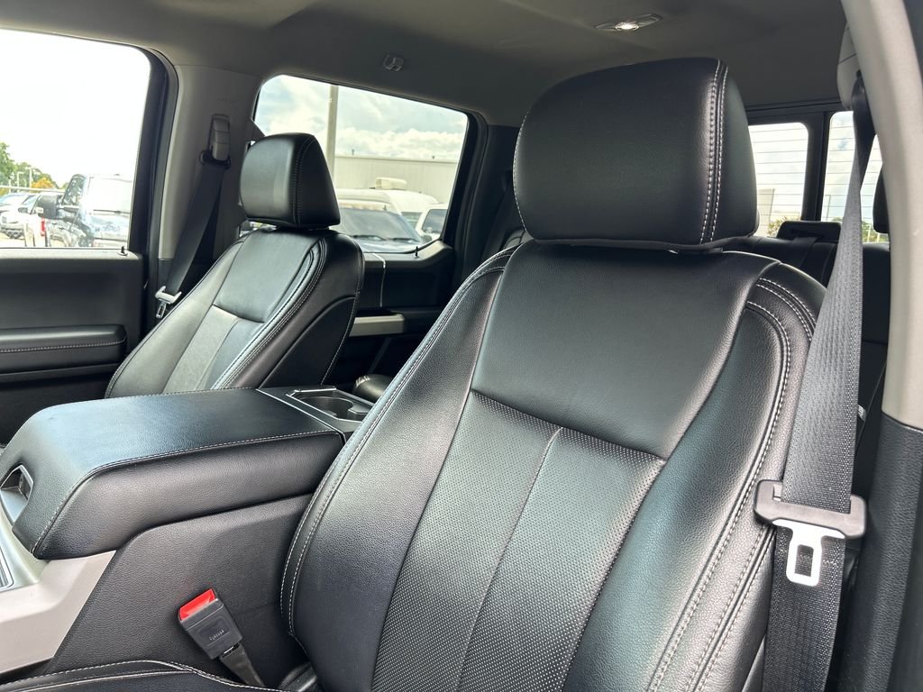 Used 2021 Blue Ford Lariat image 9