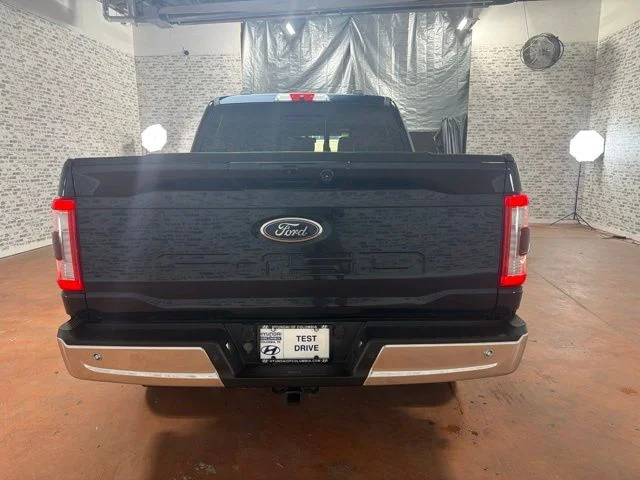 Used 2021 Blue Ford Lariat image 6